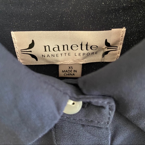 S NANETTE NANETTE LEPORE Pleated Hidden-Button Long-Sleeve Shirt Navy Blue - Picture 4 of 11